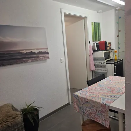 Sousol-appartement Am Waldrand Appartamento *